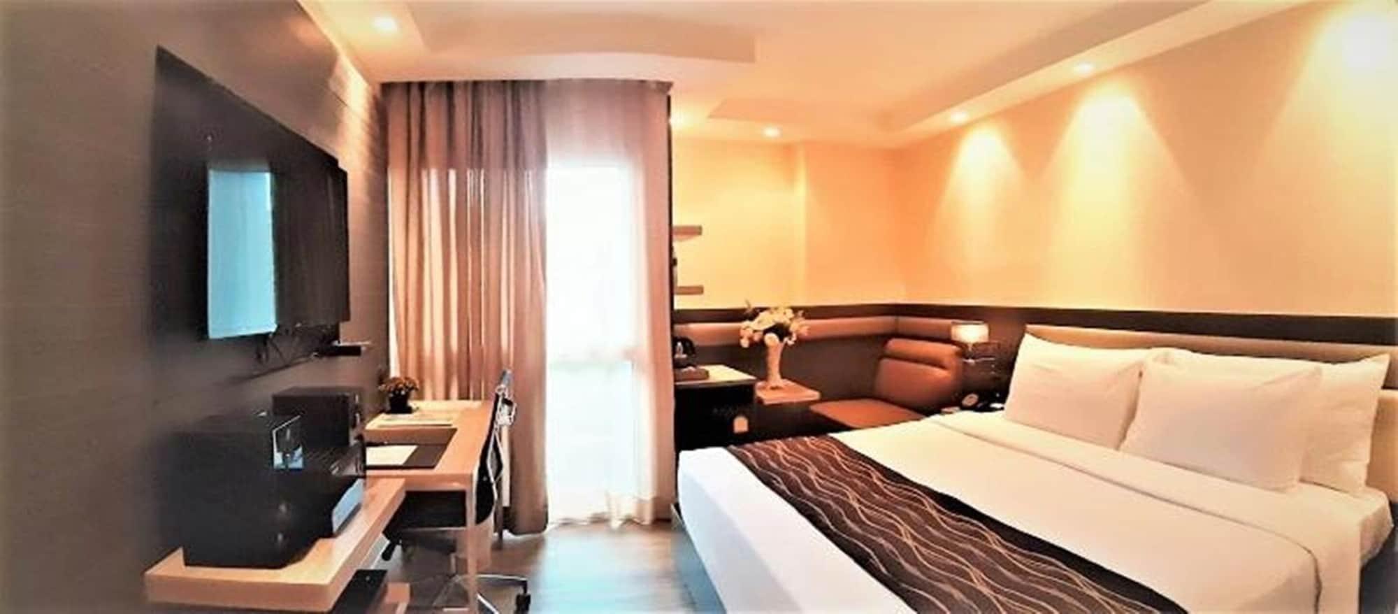 Amora NeoLuxe Suites Hotel Bangkok Extérieur photo